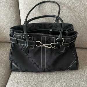 Large Tote Great Condition
